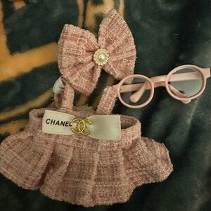 Labubu Pink Outfit: Sunglasses with Pink Frame and a Headpiece